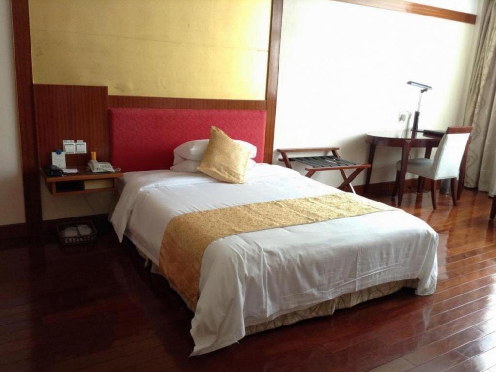 Golden Lustre Hotel Shenzhen Zewnętrze zdjęcie